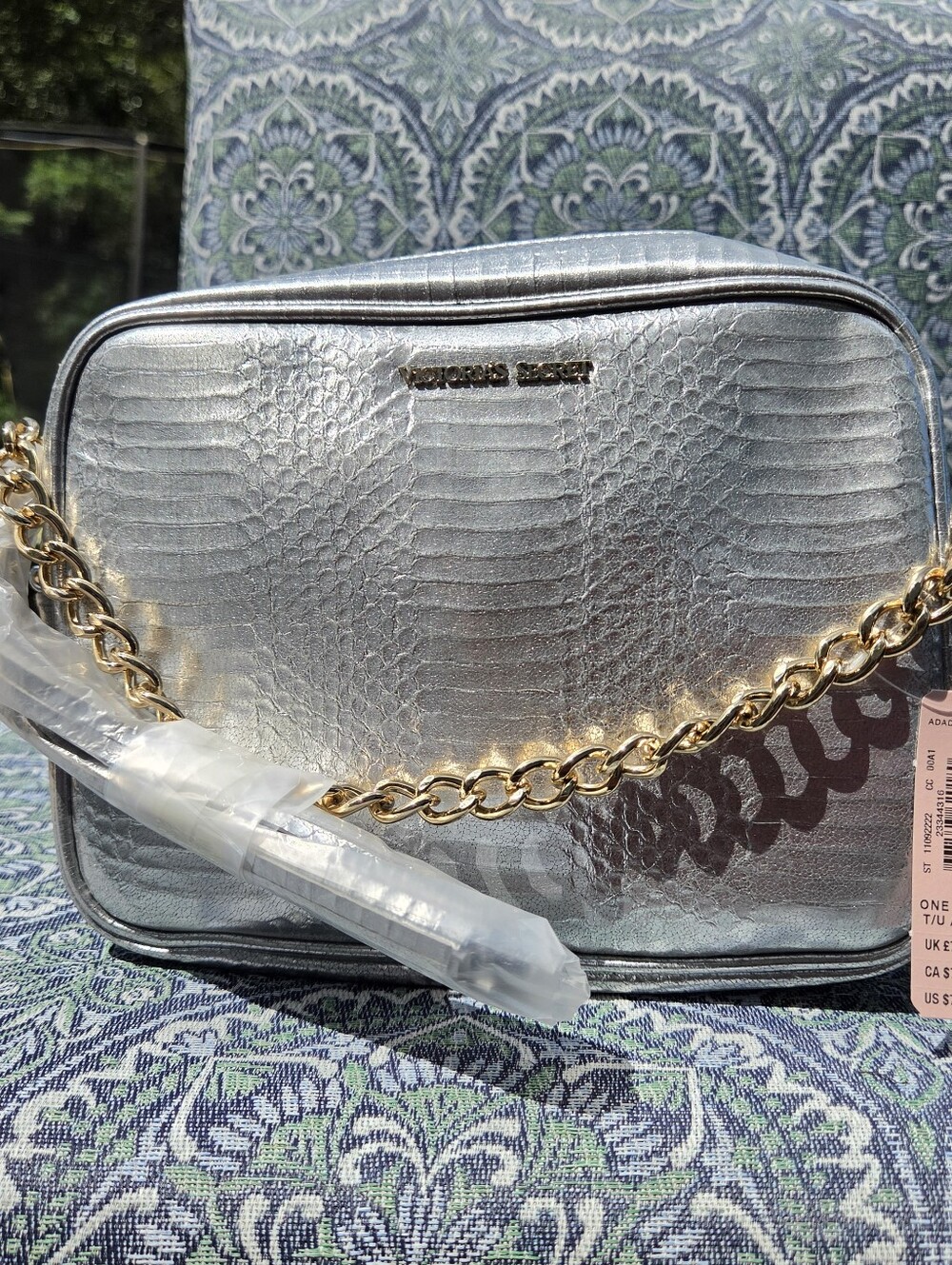 NWT Victoria's Secret Silver Crossbody Chain Strap Shoulder Bag w/Gold Hardware